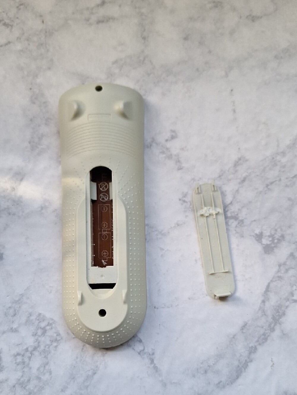 White DVD Remote Control - Multi-Function Playback Remote - Picture 3 of 3
